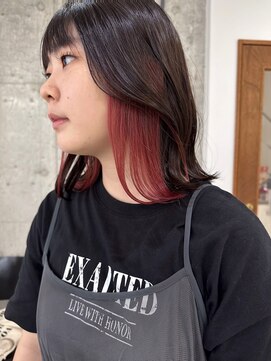 サクラ オモテサンドウ(SAKURA) 短い長さでもしっかりと隠せるバレないインナーカラーピンク