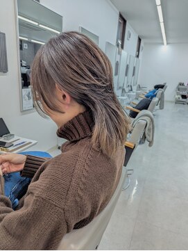 グラム 岡崎北店(gram) ロングウルフヘア