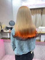 ロンド レア 天神大名店(Lond Le’a) 似合わせカット/ウェーブミディアム/フェミニンロング