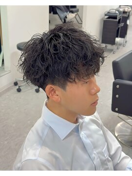 ブライト(BRIGHT) マッシュシャドウパーマ