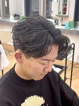 ビカム 名駅(become) フェザーパーマ