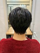 ファルベ(Farbe) ・スパイキーショートブルーブラックフェザーパーマサーフカール