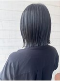 暗髪グレー×ぱつんボブ
