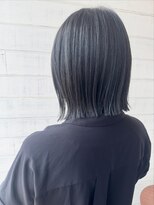 リムアズール 郡山店(Rim Azur)&nbsp;暗髪グレー×ぱつんボブ