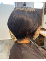 リノ 金山(Rino) デザインカラー/レイヤーカット/ウェットヘア/オリーブベージュ