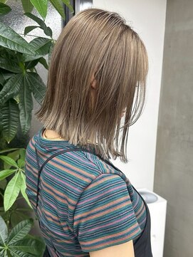 アンバー(UMBER) 京都西院/ベージュカラー ブリーチ 髪質改善 ダブルカラー