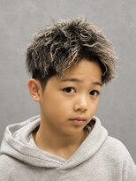 スター(STAR)&nbsp;キッズメッシュ×波巻きパーマ｜お洒落へア