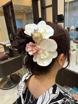 ビーグレイス&nbsp;浴衣セット×20代ルーズなお団子スタイル