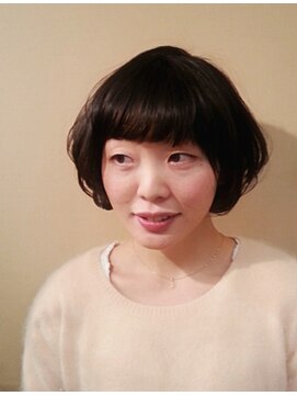 ヘアーガーデン ハニワ(Hair Garden 葉庭) ふんわりショートボブ