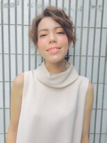 アンフィ☆透明感抜群カラーと波ウェーブで作ったポニーテール♪