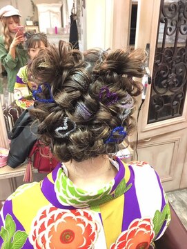 アンベリール 大名(Embellir) ブリーチ縮毛矯正