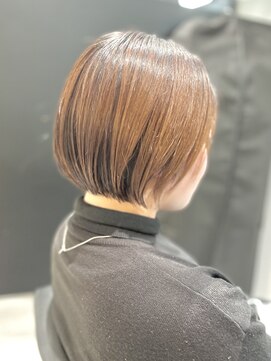 ジエクト 本店(The Ect) 上品フォルム大人ボブ