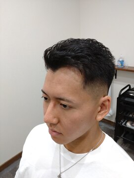 ビーゴイグチ(B5 iguchi) メンズカットフェードスタイル