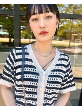 シュプール(SPUR) 黒髪透け感バング大人可愛い切りっぱなしくびれショートボブ20代