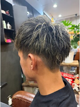 ミュー(m) メンズカット/ハイライト/メンズ成人式//ホワイトメッシュ