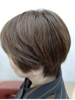 ミルキィ 五条店&nbsp;ショート/ベージュ/ブラウン/50代/40代/うねり/ボブ/細毛/広がり