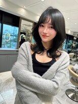 ロンドアリシア 金山(Lond Alexia) くびれミディアム