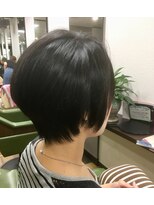 ポンパデュール ヤゴト(Pompadour YAGOTO)&nbsp;ツヤツヤショート