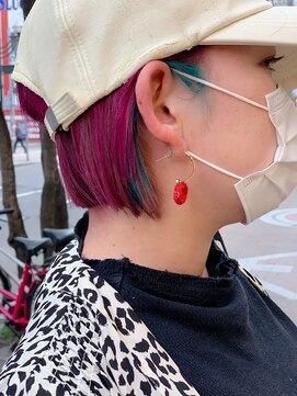 アスイン(asuin) ピンクカラーでポイントグリーン