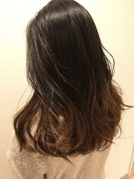 ユニ(uni) グラデーション