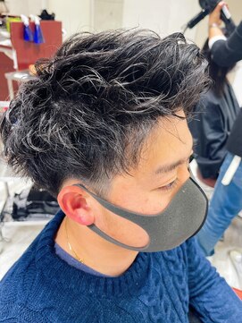 ヘアースタジオ アール(Hair Studio R) スタイリング簡単♪爽やかアップバングショート