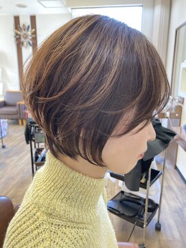 ワイズ ビー 尾張旭店(Y's BEE) ショートボブ