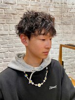 セッヂ バーバースタヂオ(SEDGE Barber Studio)&nbsp;ツイストスパイラルツーブロック刈り上げフェード[小岩バーバー]