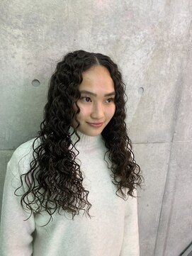 ノーフューチャー(NO FUTURE) スパイラルパーマ