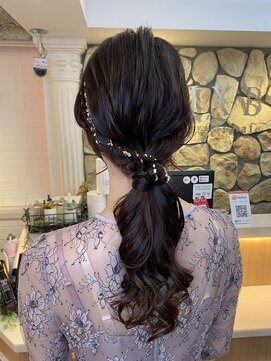 ラックスビー マハロ 江坂駅前店(LUXBE MAHALO) ローポニー/ヘアアレンジ/結婚式アレンジ/ヘアセット/江坂