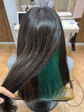 アズールサン 草加西口店(azule-sun) インナーカラー ターコイズグリーン