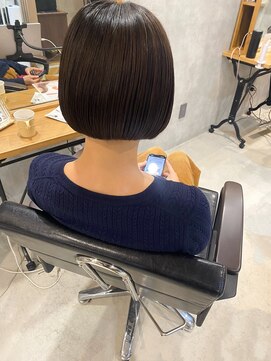 アルエ(a.r.e) ぷつっと顎ボブ♪