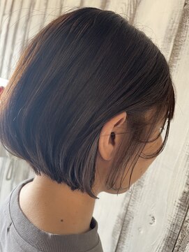 ニーゼロゼロナナ(2007) ボブ