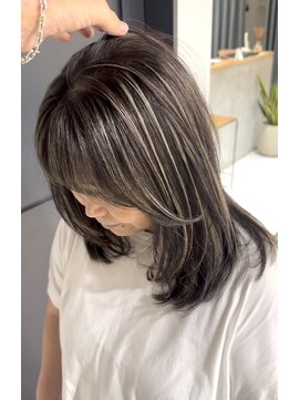 プティ(PUTY) 神戸三宮レイヤーカットハイライト