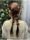 タイトツインローポニー　ヘアアレンジ　お呼ばれ
