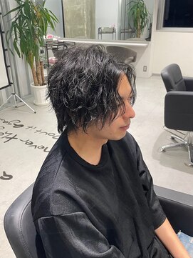 メンズサロン キング 梅田店(Men’s salon K!ng) 波巻きツイストスパイラルパーマ/フェザーパーマ/眉毛/メンズ