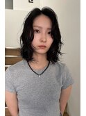 ミディアムパーマ黒髪レイヤー顔まわり前髪グレージュ20代30代
