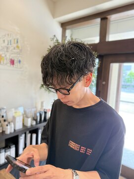 ヤコブ ヘアー(Jacob hair) メンズカット/マッシュスタイル/シャドウパーマ/波巻きパーマ