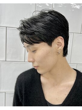 メリケンビューティーパーラー コウベ(MERICAN BEAUTY PARLOR KOBE) メンズカット スタイリッシュセンターパート