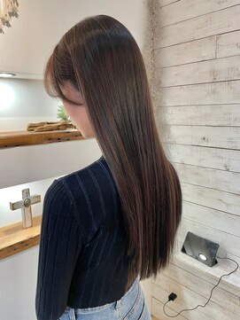 ジュイール(Jouir) パサつきやうねりに悩んだ髪もここまでキレイに