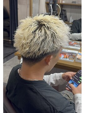 メゾンフォーメン(Maison for men) スパイキーショート/ピンパーマ