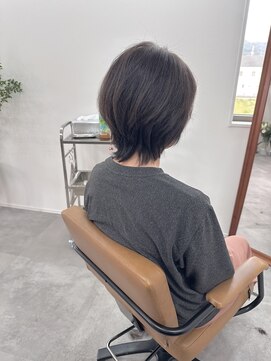 アップ(App.to) 《艶色髪に扱いやすさも◎》カット/ワンメイクカラー+ストレート