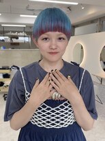 イェッカ パビル(YECCA pabil)&nbsp;ブルーカラーインナーレッド