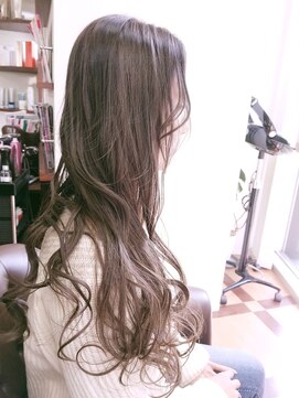 ヘアケアアンドヘアデザイン リベール(L:belle) ゆるふわロング