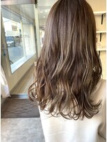 アットラップレーヴ(attrape-reve)&nbsp;【attrape-reve】大人可愛い☆透明感ハイライトグレージュ