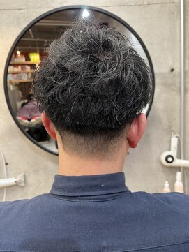 コージー(Kozy) メンズ　ツーブロック　マッシュパーマ