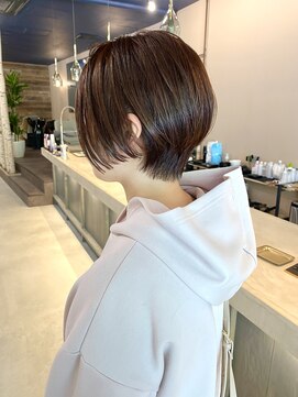 バーチ(BIRCH) 前下がりショート