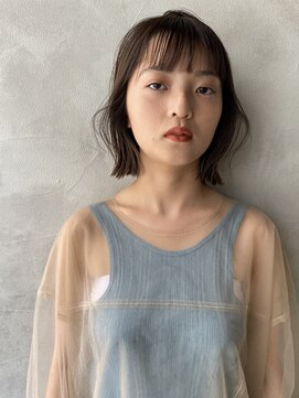 ニーィ バイ カータ(Niii by CARTA) 切りっぱなしツヤストレートボブ