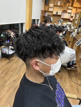 ルッカヘアガーデン バイ ラッシュゴールド(RUCCA HAIR GARDEN by LUSH GOLD) セクシーツイストスパイラルパーマ