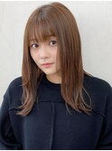 ナチュラル外ハネ×サイドバング×ブラウン