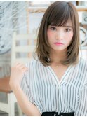 斜めバングオリーブアッシュレイヤーカットｈ4越谷20代30代40代